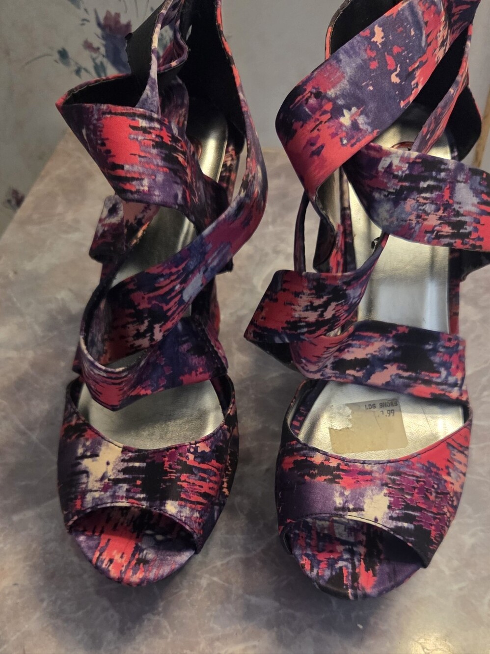 Women's Strappy Printed Open-Toe Heels in Purple & Pink